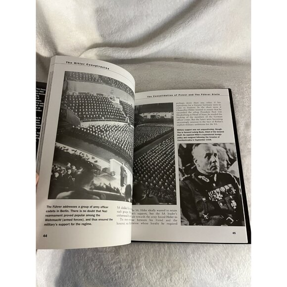 The Hitler Conspiracies : Secrets and Lies Behind the Rise and Fall of the Nazi - Picture 8 of 16